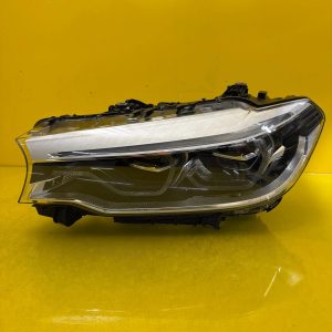 Far stânga Full LED Adaptive BMW Seria 5 G30 OEM 8499121-03