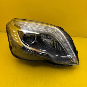 Far dreapta LED Xenon  Facelift 2012-2015 OEM 32240