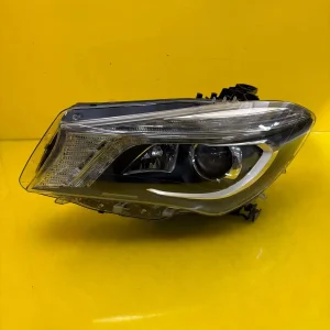 Far Mercedes CLA W117 Ils Xenon