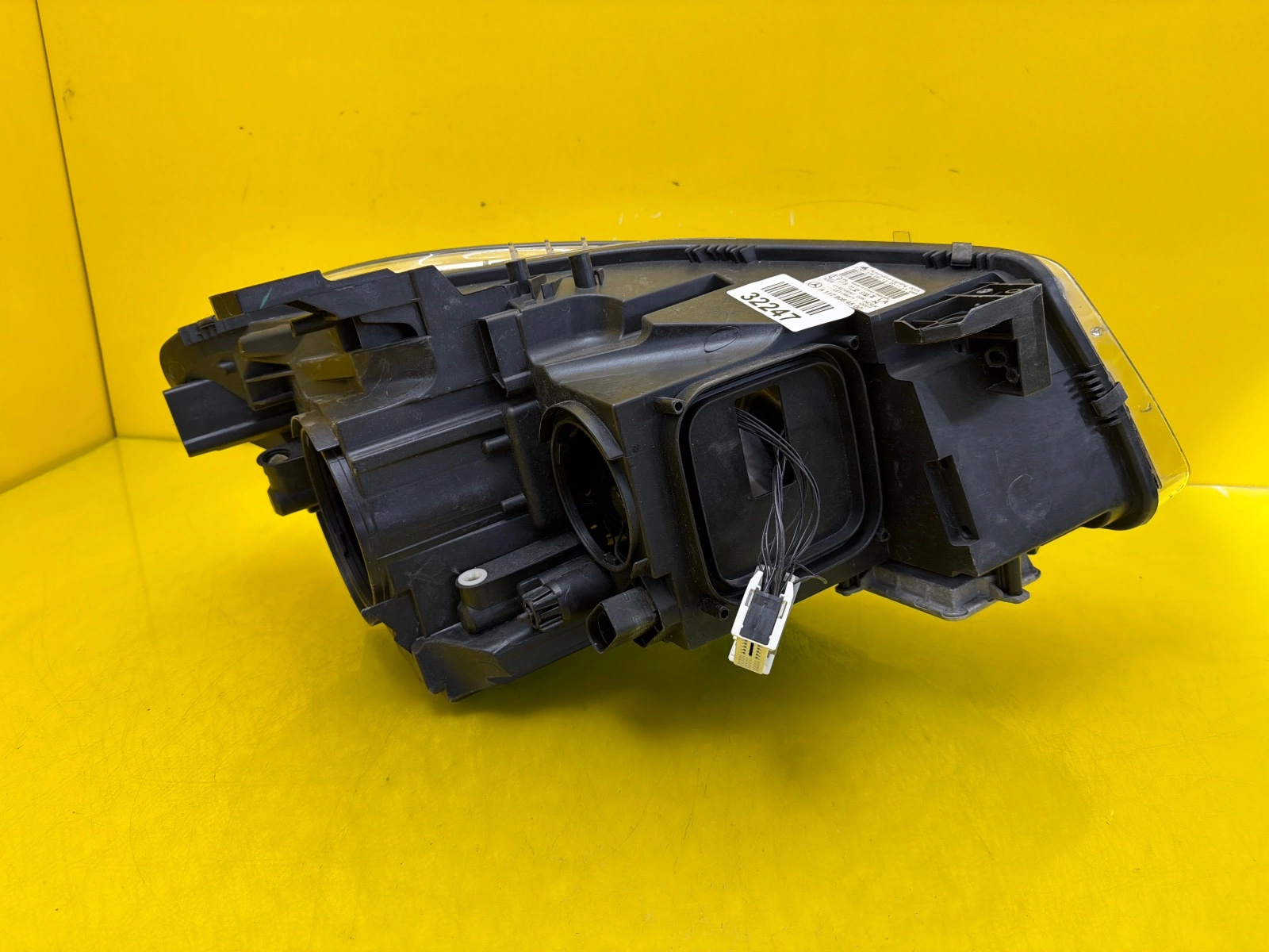 Far stânga Xenon OEM 32247 - Image 3