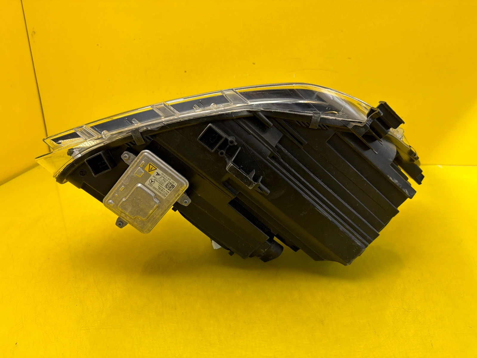 Far stânga Xenon OEM 32247 - Image 5
