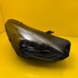 Far Dreapta Mercedes AMG Gt Lift 192 Full LED