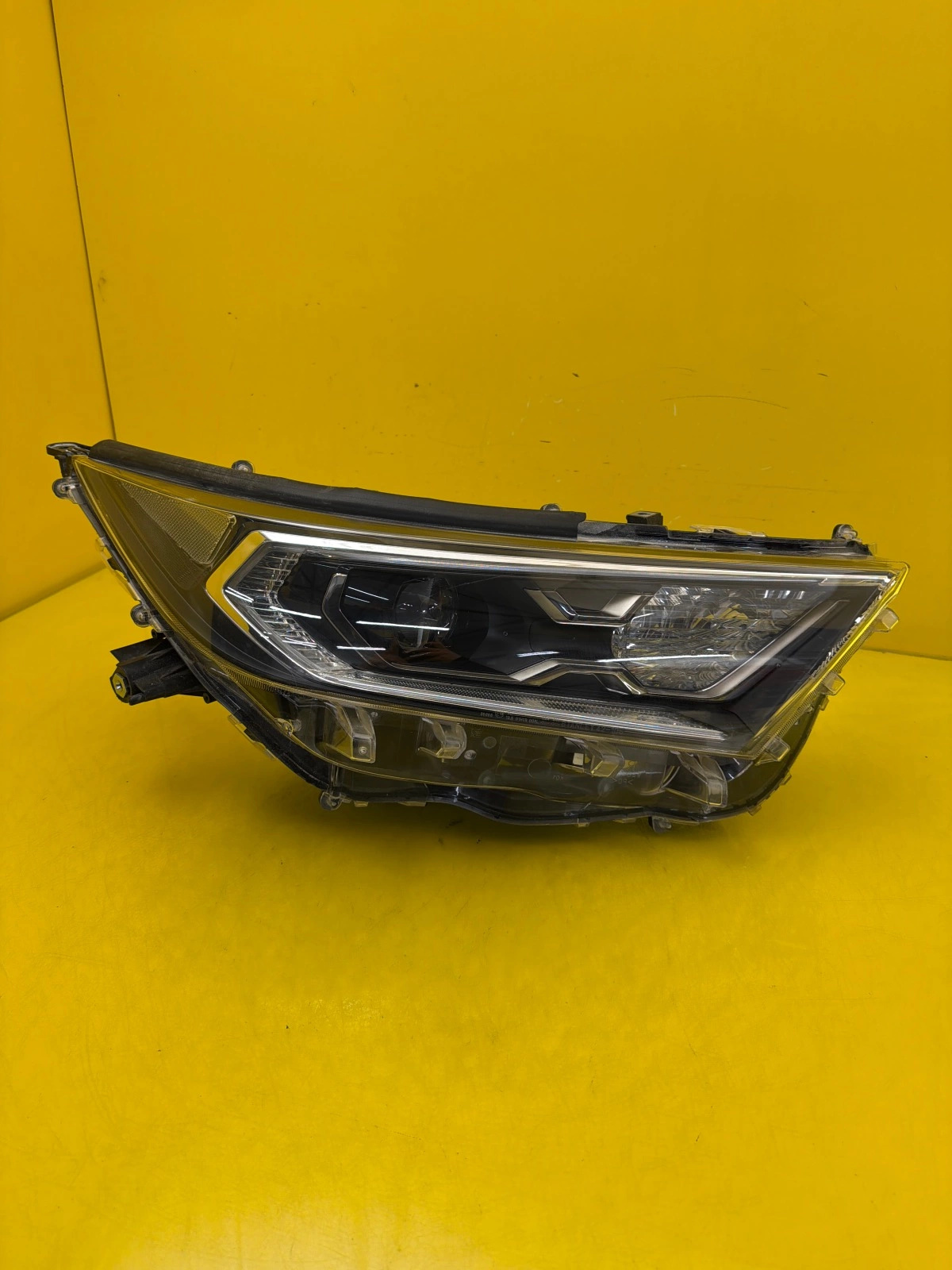 Far Dreapta Full LED Toyota Rav4 V 19-22