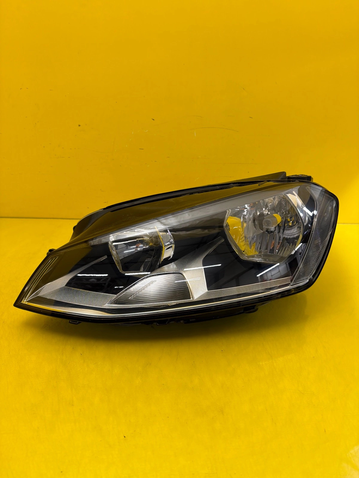 Far stânga 2012-2016 OEM 32255