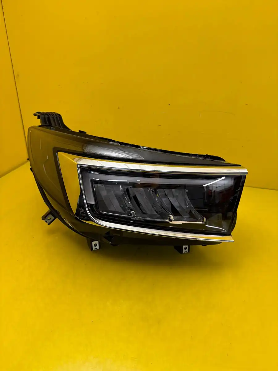 Far Dreapta Opel Grandland X 21- Lift Full LED
