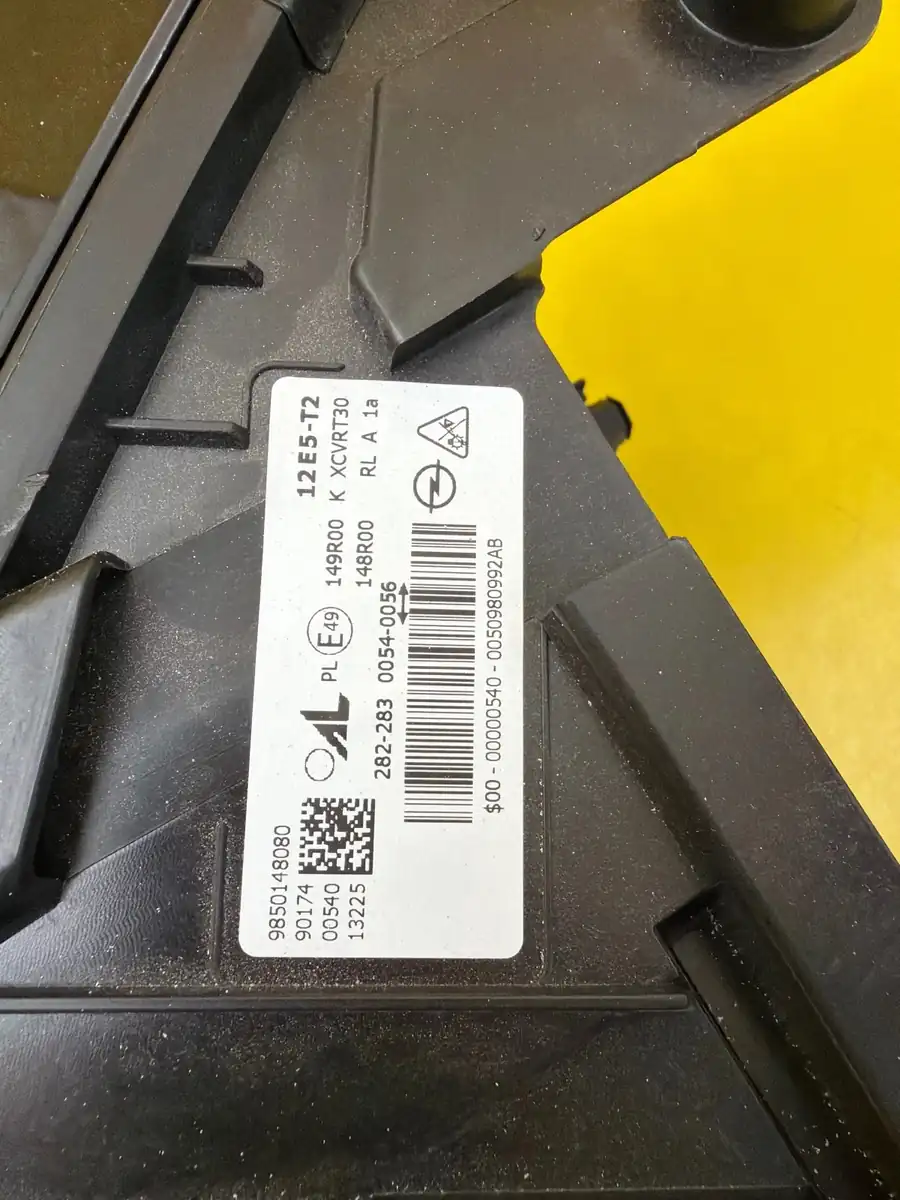 Far Dreapta Opel Grandland X 21- Lift Full LED
