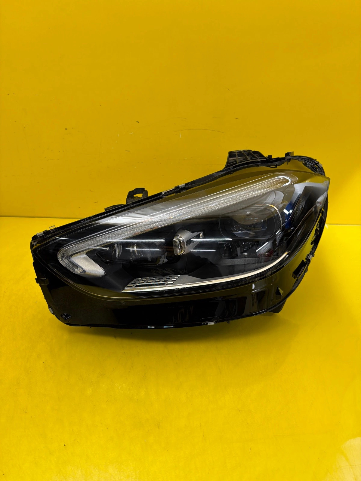 Far stânga Full LED OEM 32260