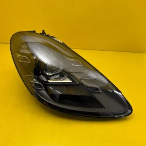 Far Dreapta Porsche Cayman 718 Boxster 982 Full LED