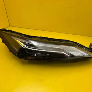 Far Dreapta Nissan X Trail T33 Full LED