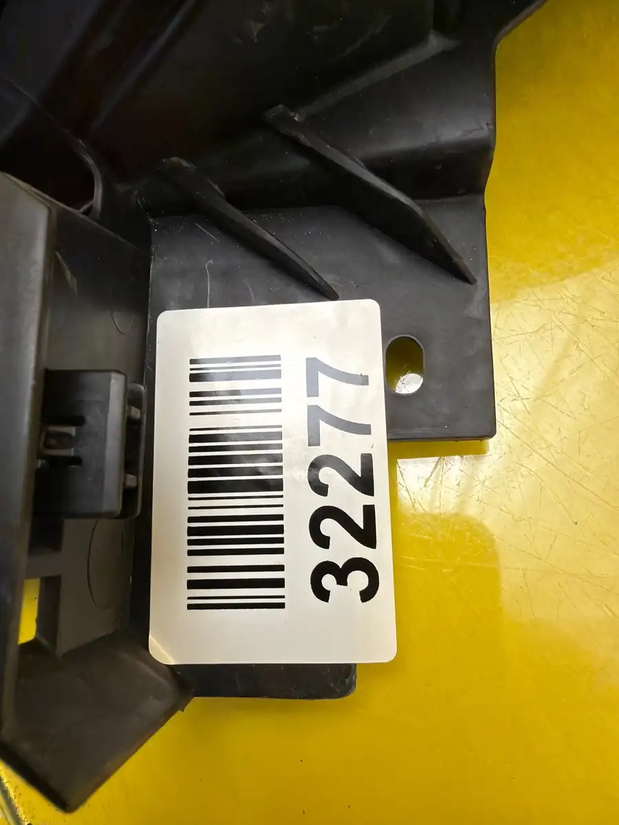 Far Dreapta Nissan X Trail T33 Full LED