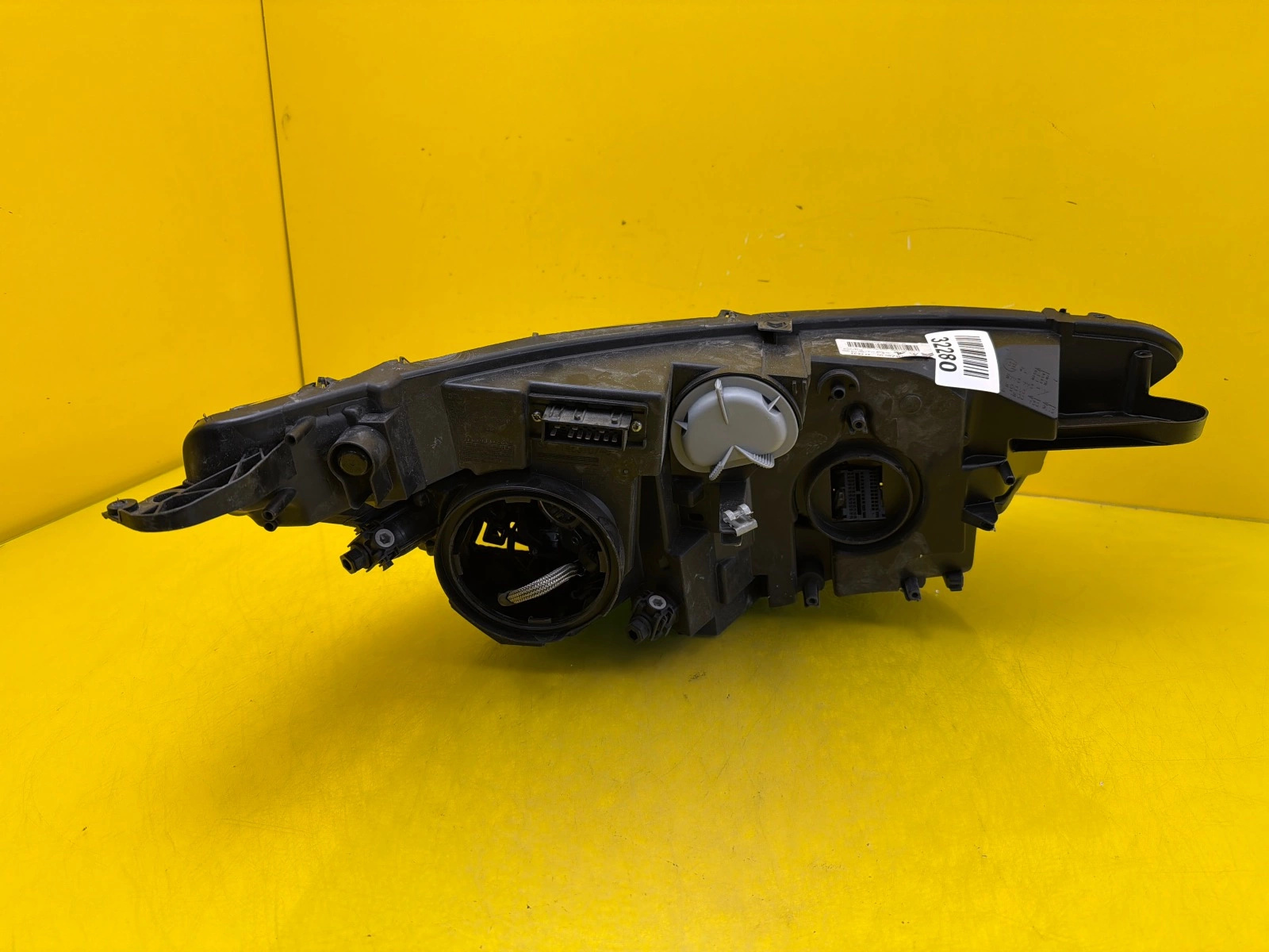 Far Citroen C4 DS4 Lift Bixenon - Image 3