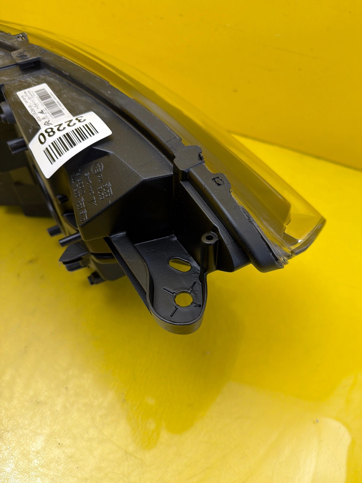 Far Citroen C4 DS4 Lift Bixenon - Image 4