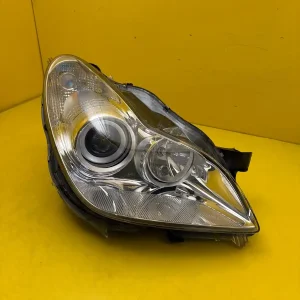 Far Dreapta Mercedes CLS W219 Bixenon