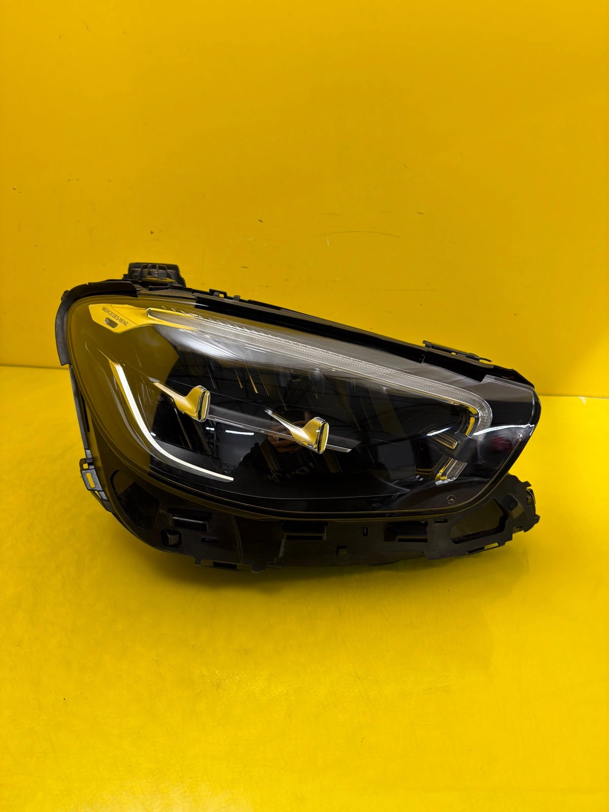 Far dreapta LED Facelift OEM 32289