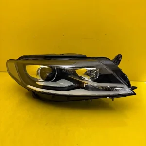 Far Dreapta VW Passat Cc Lift 11 Xenon