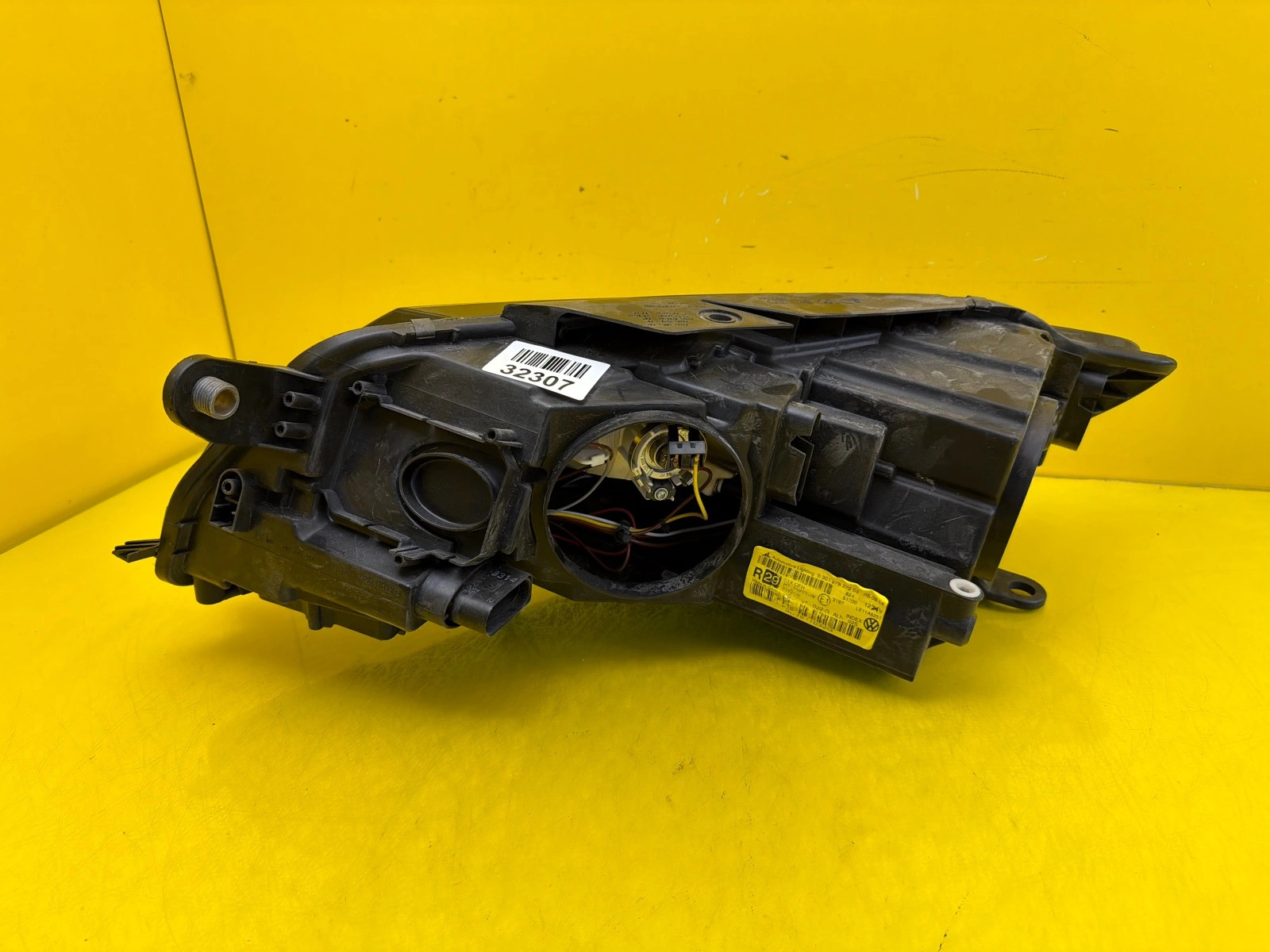 Far dreapta Xenon Facelift 2011-2016 OEM 32307 - Image 4