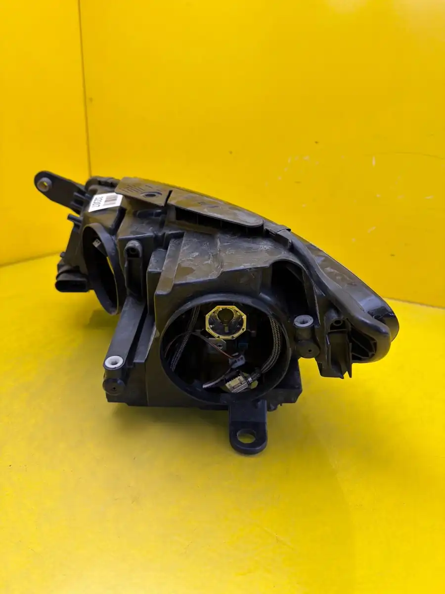 Far Dreapta VW Passat Cc Lift 11 Xenon