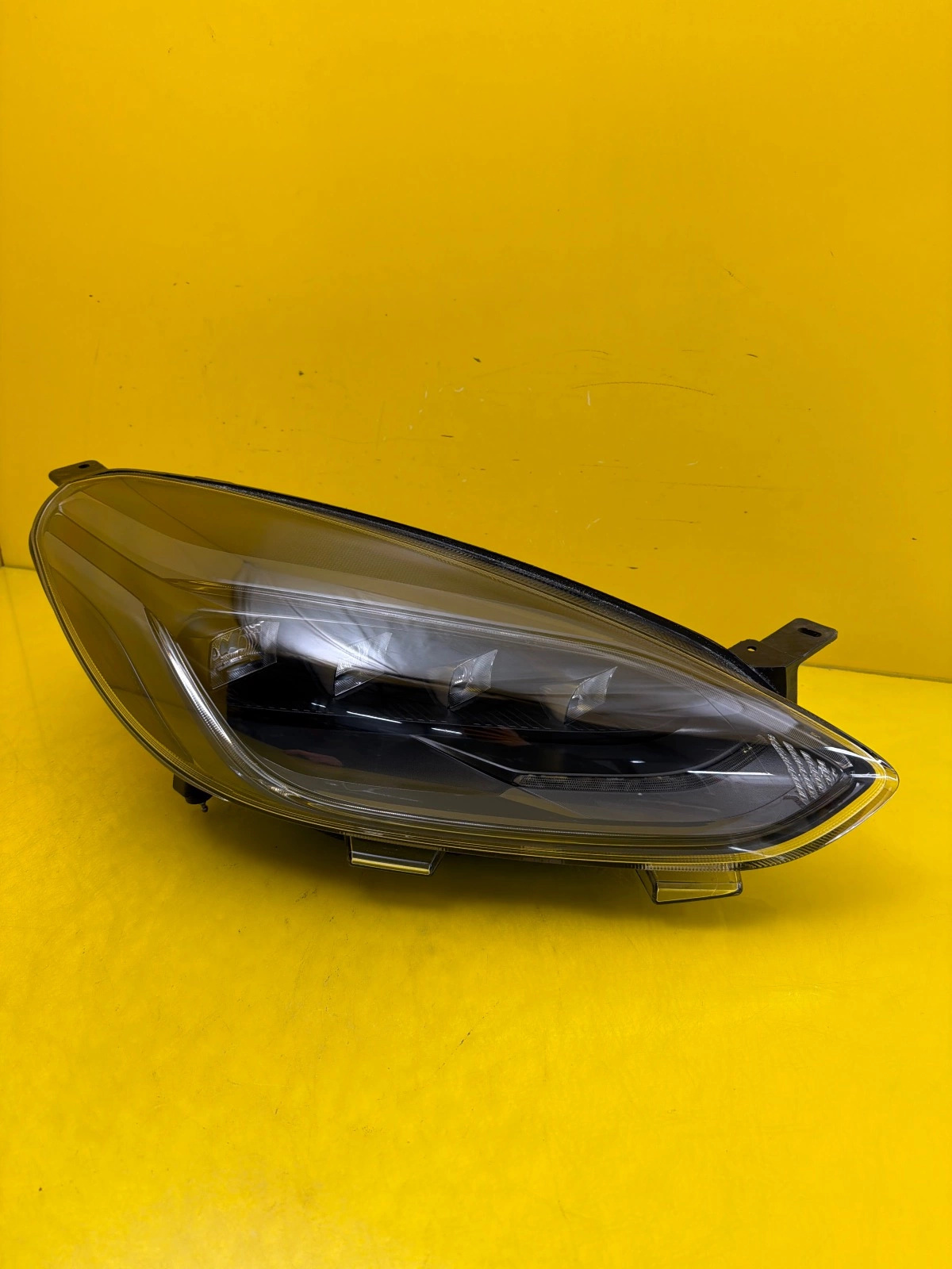 Far dreapta Full LED OEM 32316