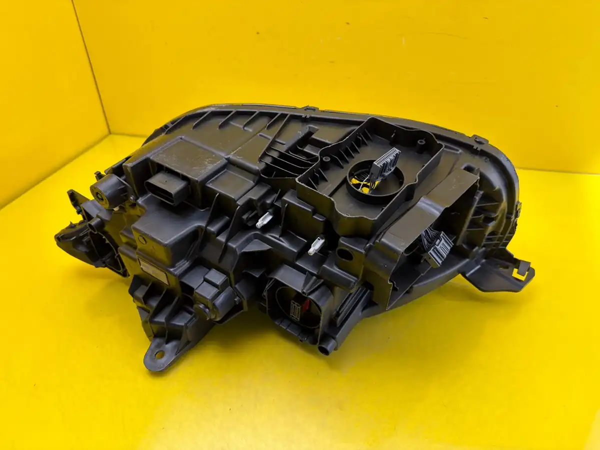 Far Dreapta Volvo Xc90 Ii LED