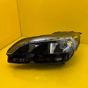 Far Peugeot 3008 II Full LED