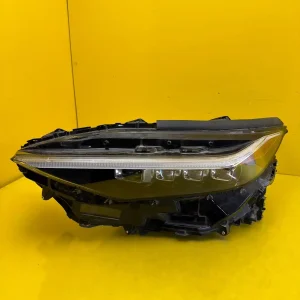 Far Toyota BZ4X Full LED
