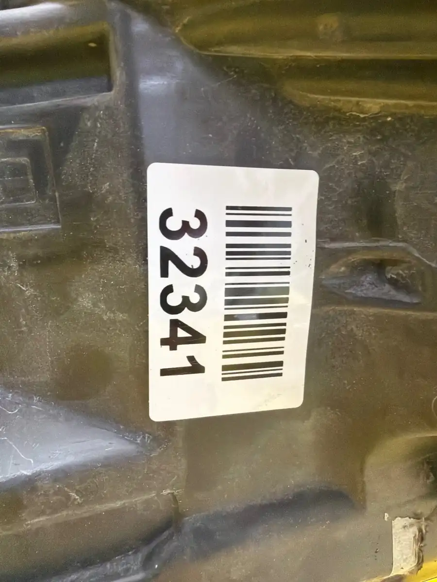 Far Toyota BZ4X Full LED