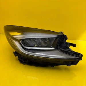 Far Dreapta Toyota Aygo X 22- Full LED