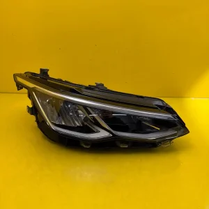 Far Dreapta VW Golf VIII 8 5h1 Full LED