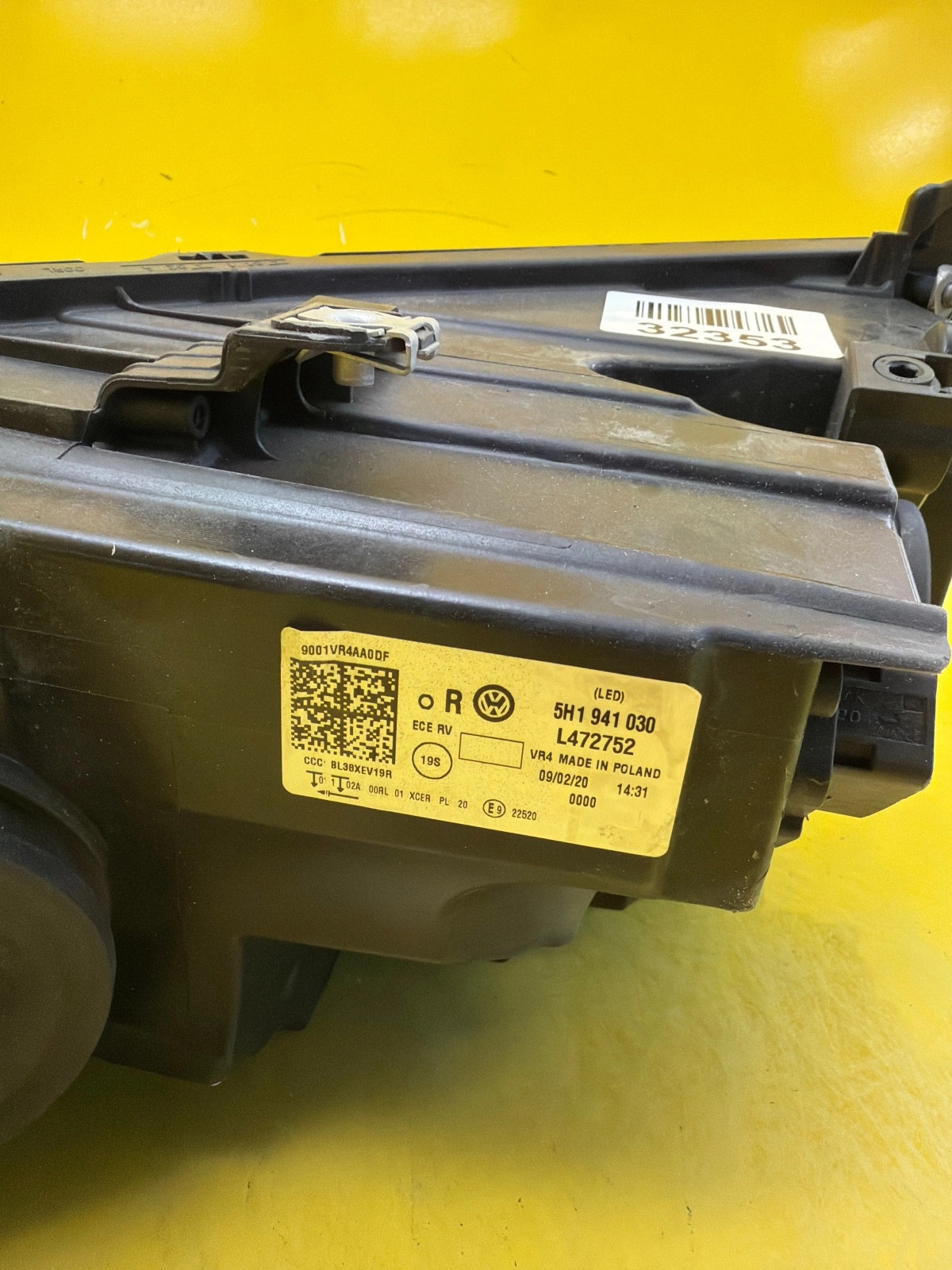 Far dreapta Full LED OEM 32353 - Image 3