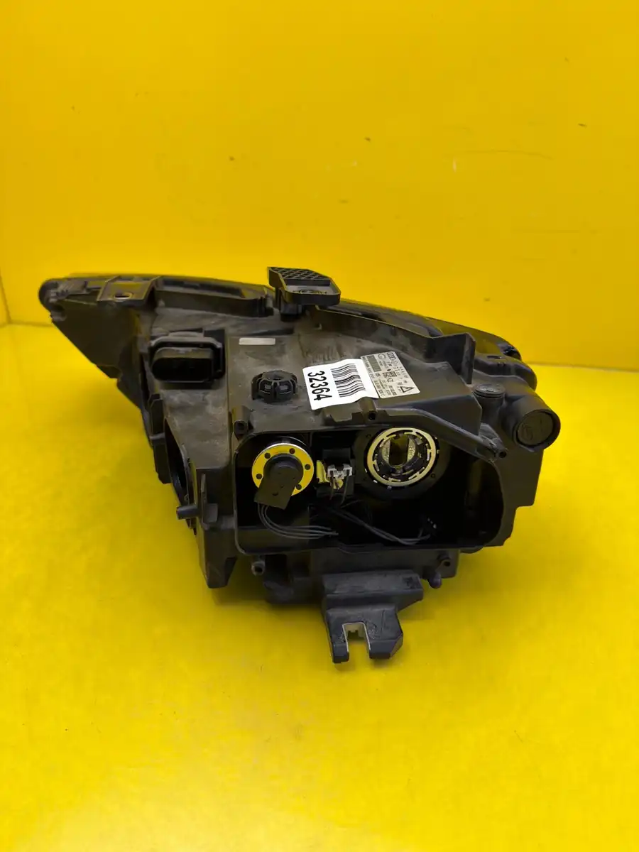 Far Dreapta Audi Q3 8U Lift Full LED
