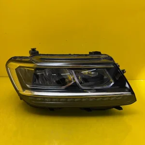 Far Dreapta VW Tiguan 2 II 5NB Full LED