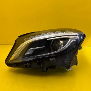 Far Mercedes GLA W156 Full LED