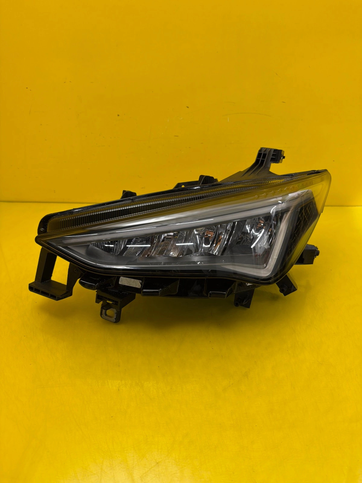 Far stânga Full LED OEM 32398