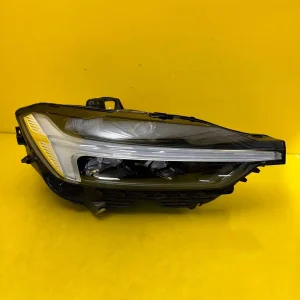 Far Dreapta Volvo Xc60 Ii Mid LED