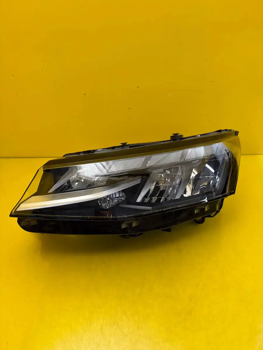 Far Volkswagen T7 Transporter 7t1941035ac LED