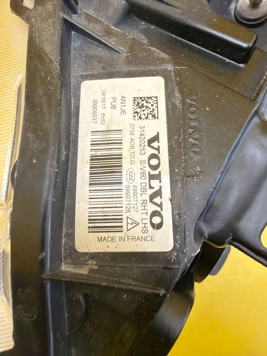 Far Volvo S60 V60 Fl Lift Bixenon