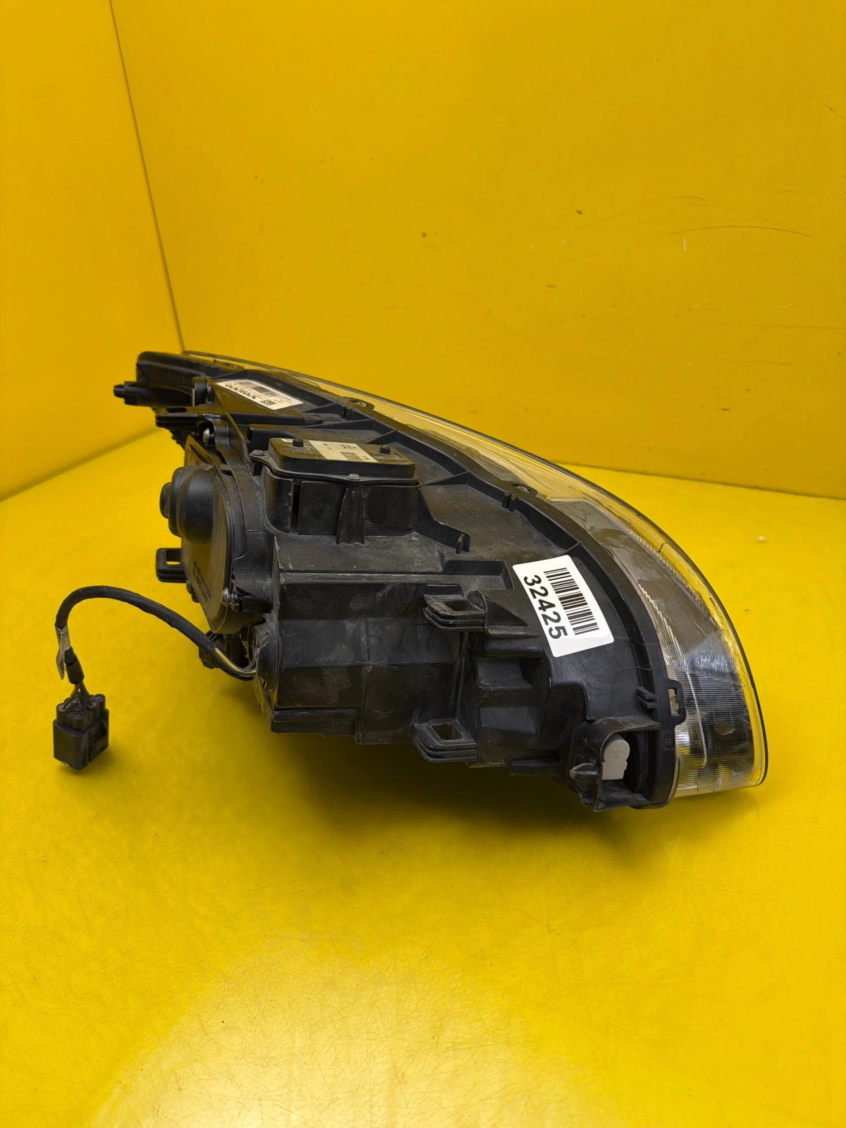Far Volvo S60 V60 Fl Lift Bixenon - Image 5