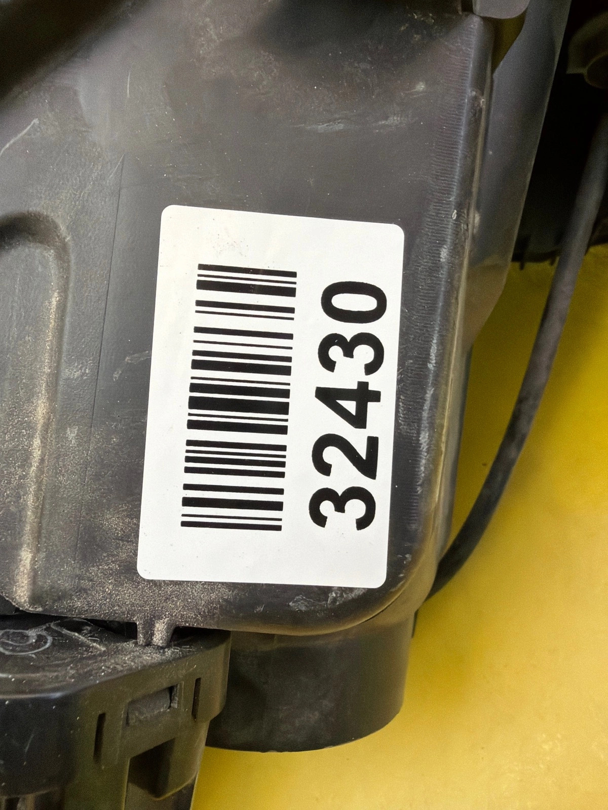 Far Nissan Leaf II 17- Full LED - Image 2