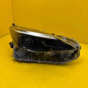 Far Dreapta Toyota Yaris Cross Soczewka LED