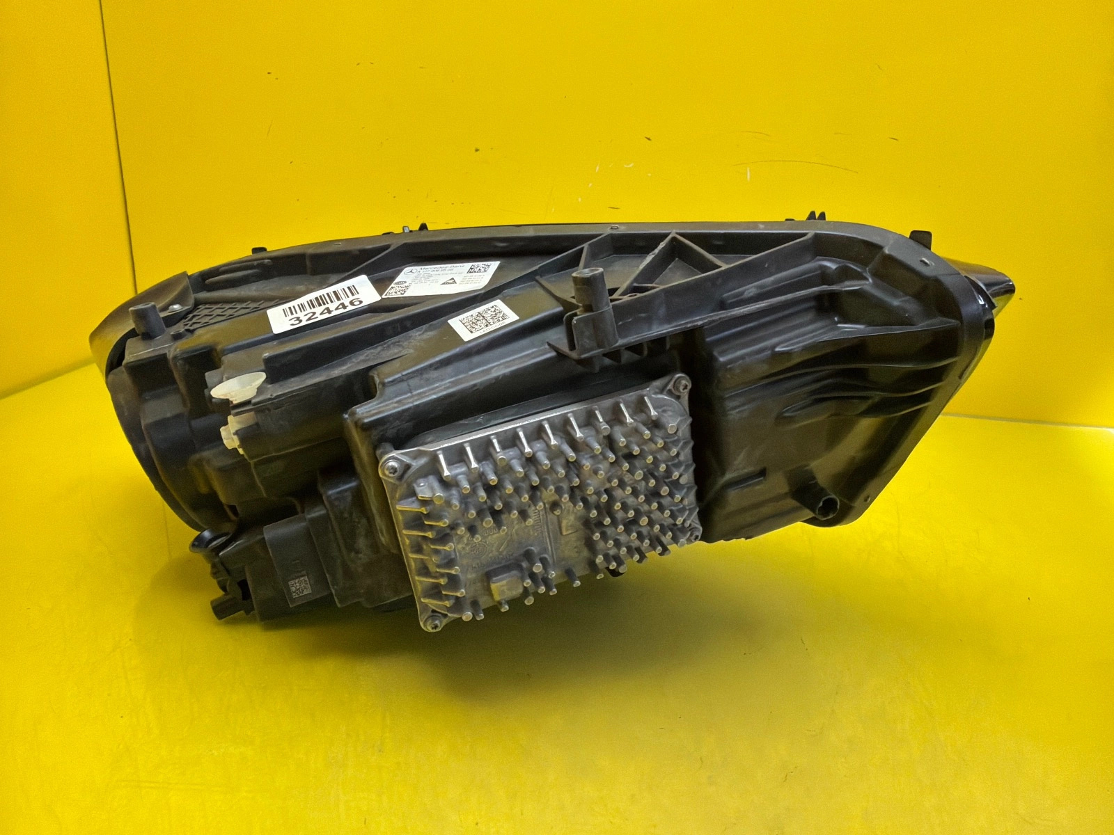 Far stânga LED OEM 32446 - Image 3