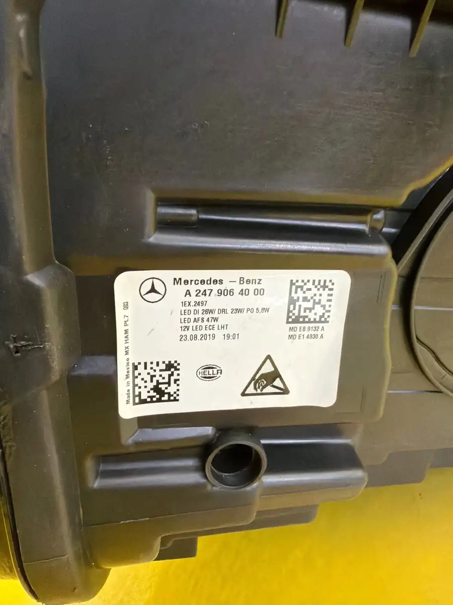Far Dreapta Mercedes Glb W247 Full LED