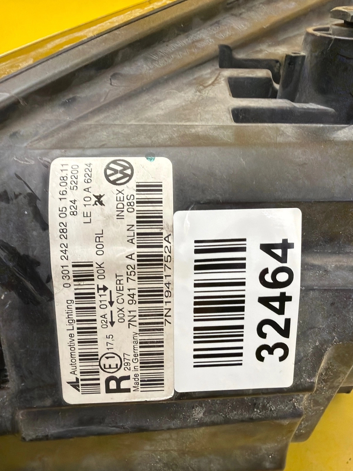 Far Dreapta VW Sharan II 7n1 Bixenon - Image 2