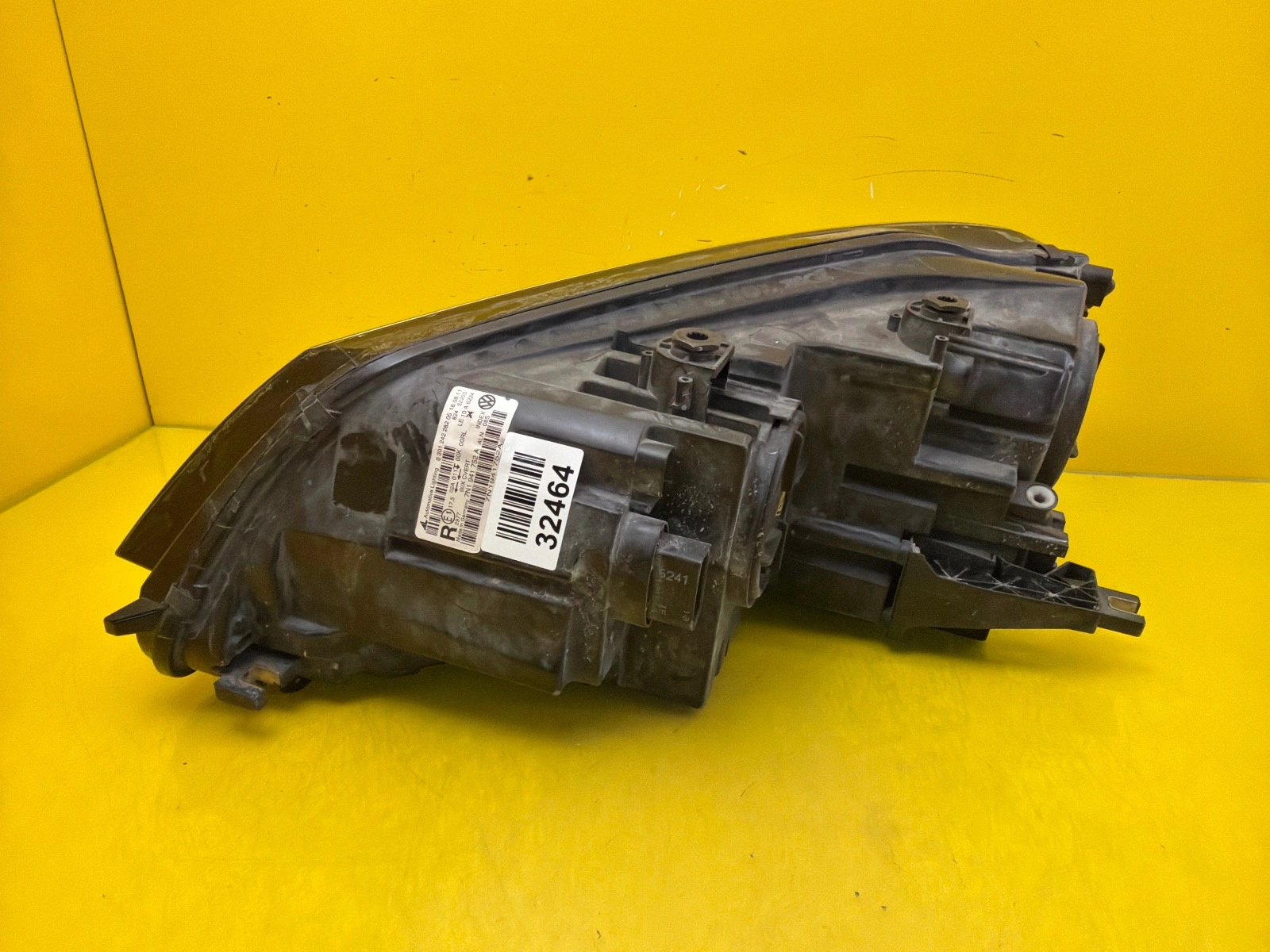 Far Dreapta VW Sharan II 7n1 Bixenon - Image 3