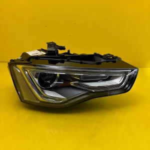 Far Dreapta Audi A5 8t 8t0 11 15 Xenon