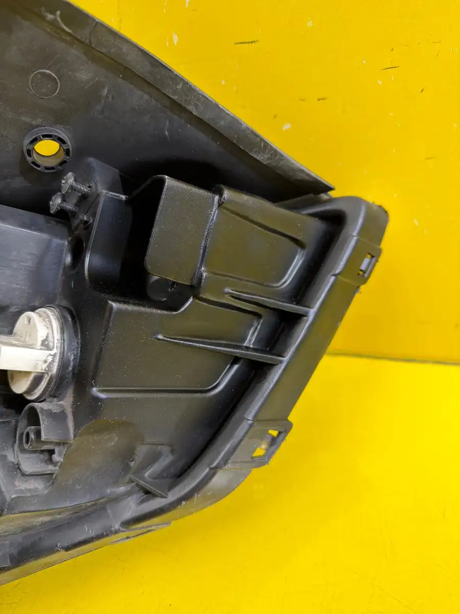 Far Hyundai Tucson III Soczewka LED