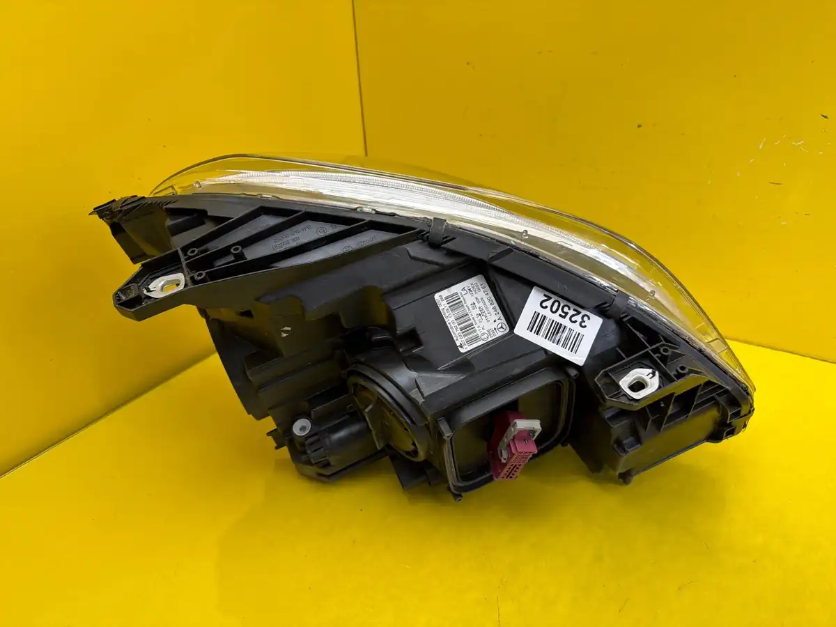 Far Mercedes B-Class W246 Bixenon