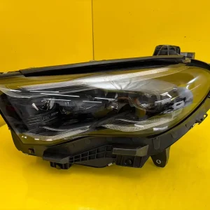 Far Stanga Mercedes Klasa W214 Digital Light