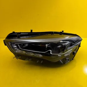 Far Mercedes CLA W118 Lift Full LED