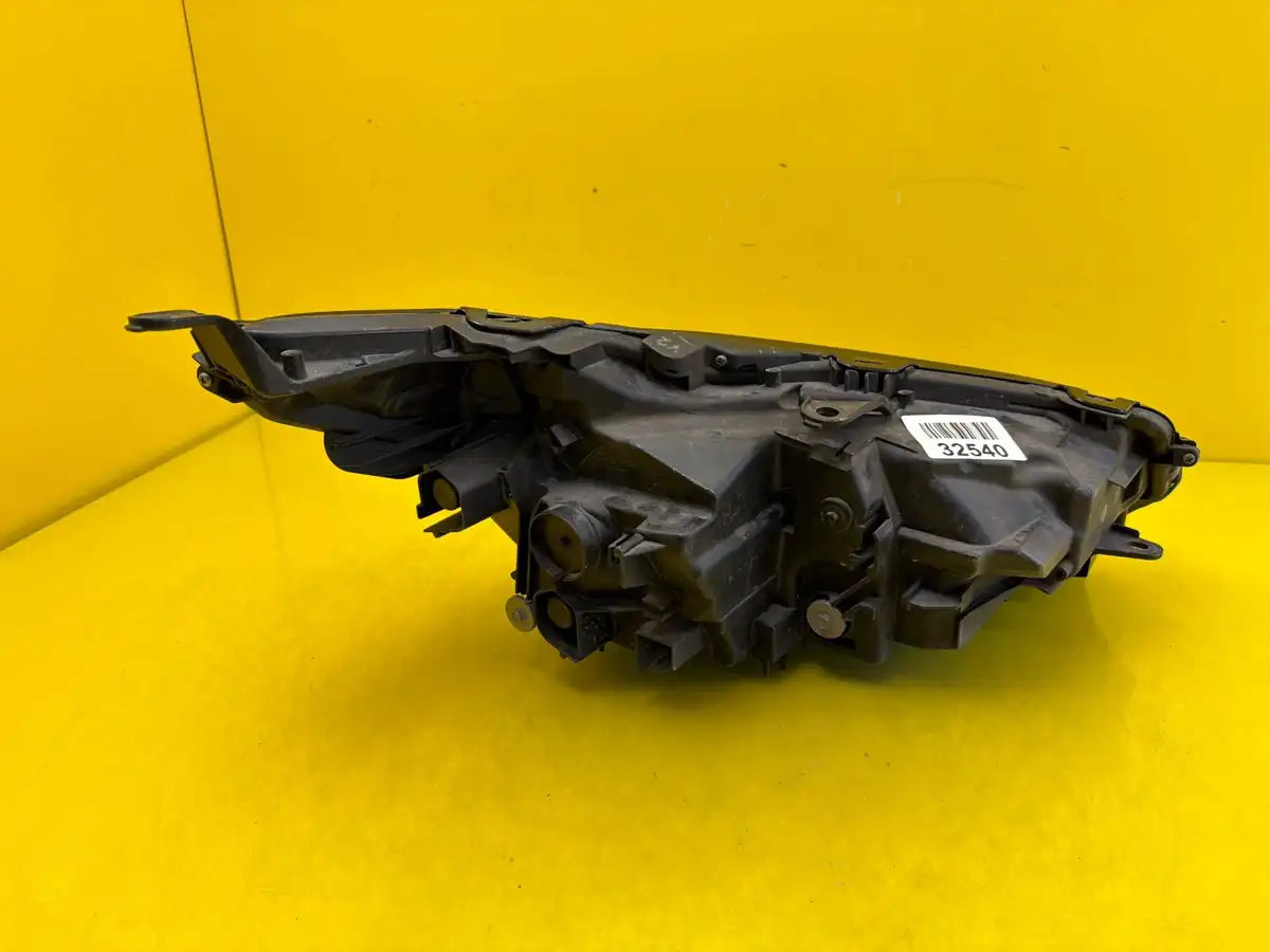 Far Lexus Nx NX200T NX300H 18- LED