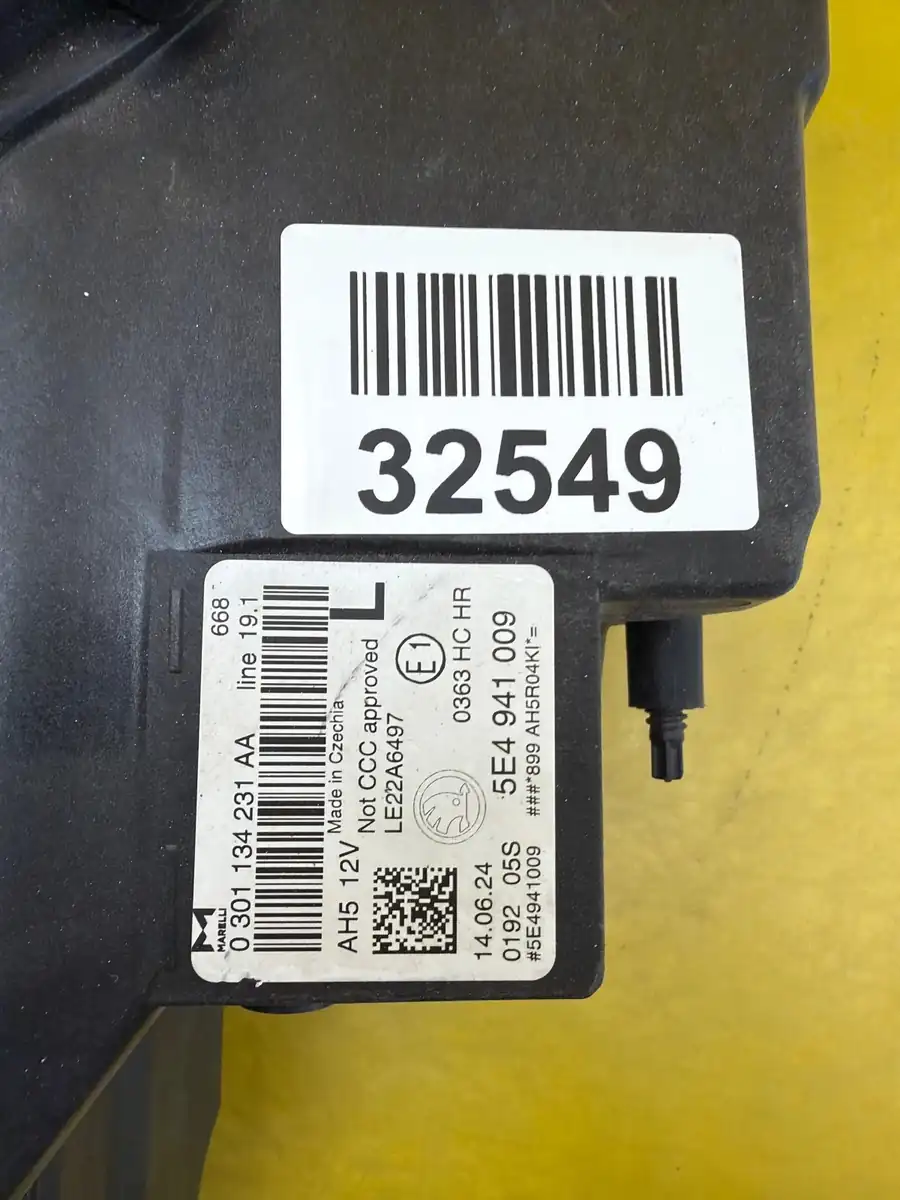 Far Skoda Octavia IV 4 Lift LED